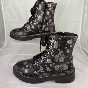 True Craft Korri Black Metallic Floral Combat Moto Boots 7M